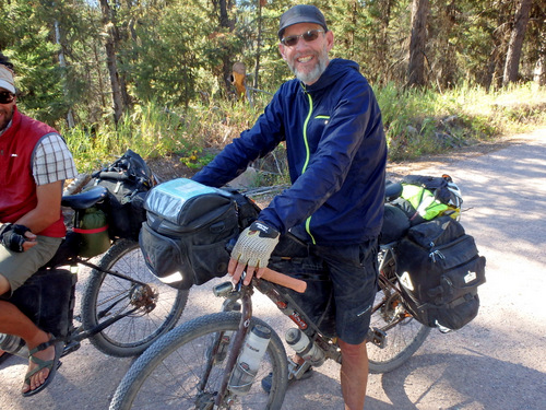 GDMBR: Northbound Cyclist.